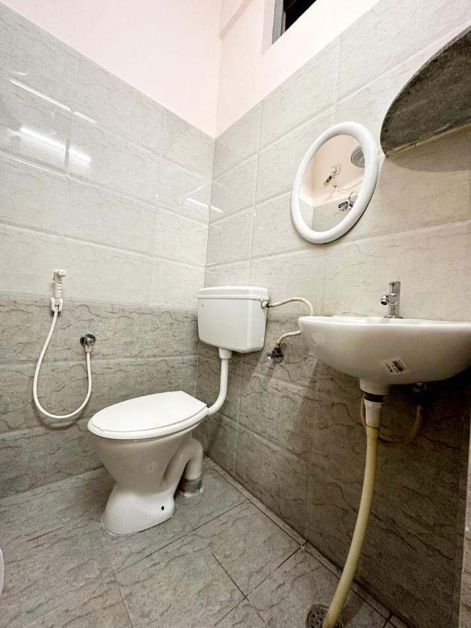 Vbh Inn- Affordable And Budget Friendly Jigani Buitenkant foto