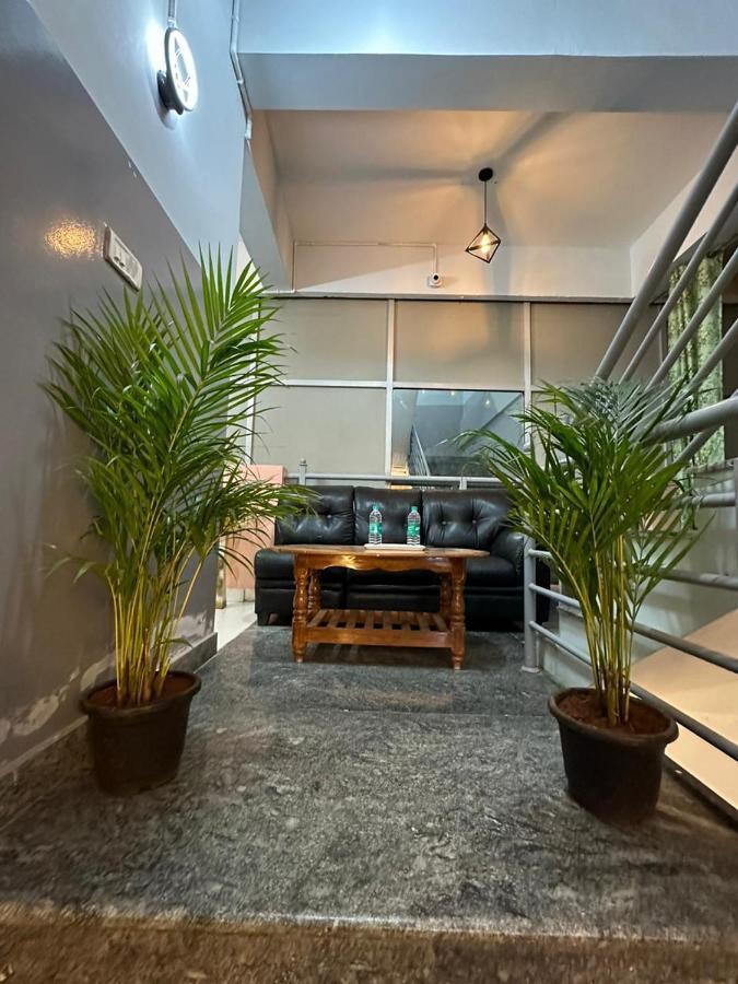 Vbh Inn- Affordable And Budget Friendly Jigani Buitenkant foto