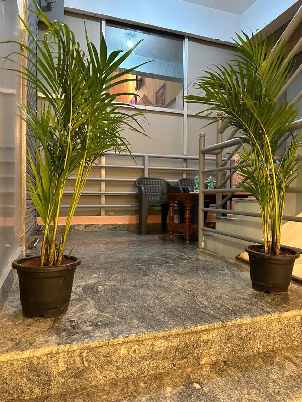 Vbh Inn- Affordable And Budget Friendly Jigani Buitenkant foto